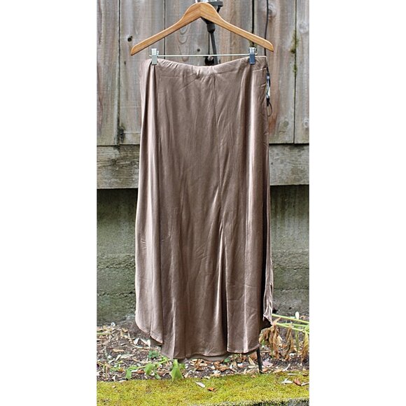 Johnny Was - Crinkle Satin Asymmetric Maxi Skirt in Smoldering Grey, size Medium - Picture 6 of 12